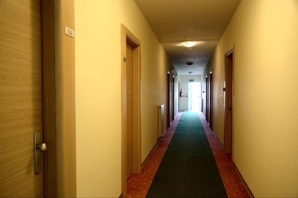 Hotel Bavaria Levico Terme Dış mekan fotoğraf