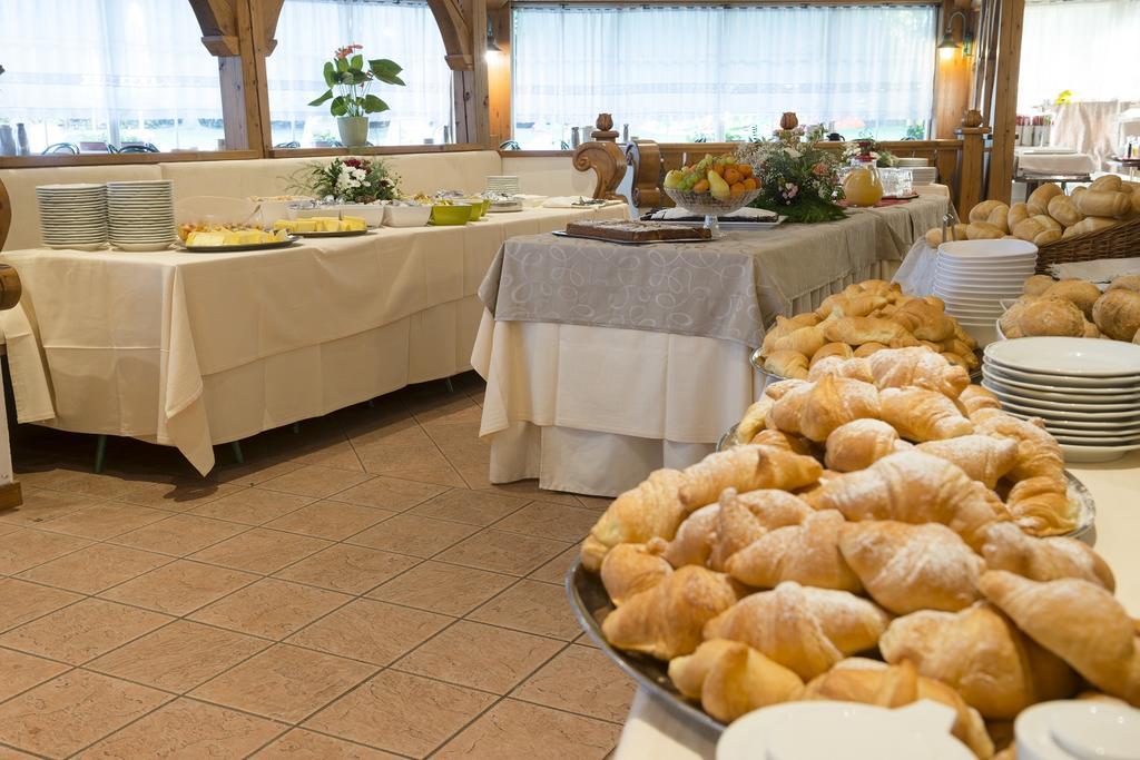 Hotel Bavaria Levico Terme Dış mekan fotoğraf